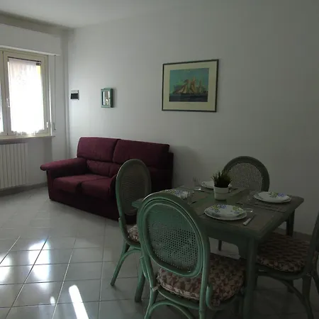 Apartament Homiday - Villino Caroli Pineto