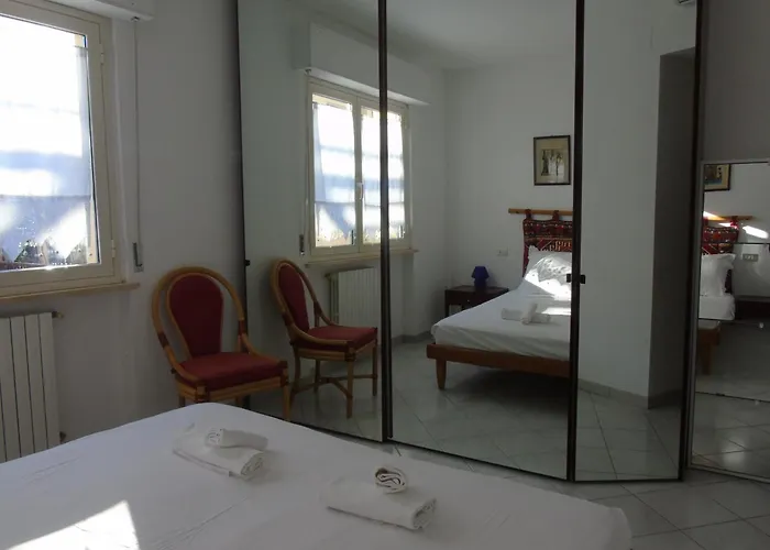 Apartamento Homiday - Villino Caroli Pineto